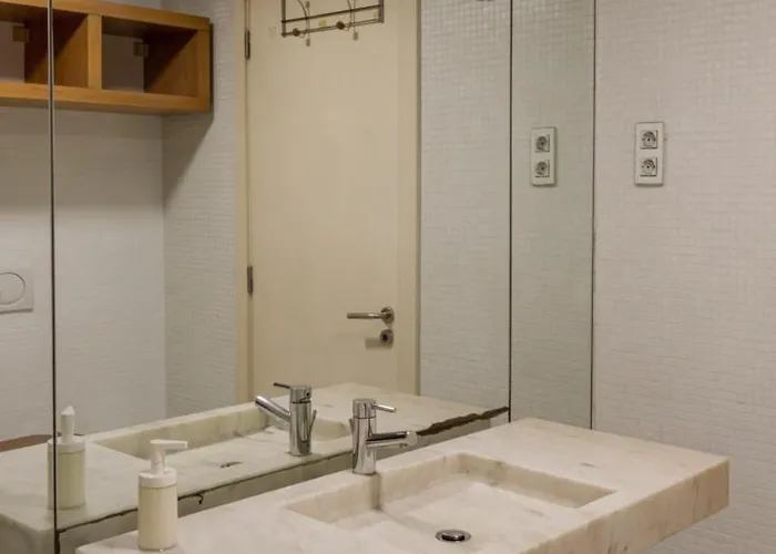 Apartamento Hostee - Urban With Parking Lisboa