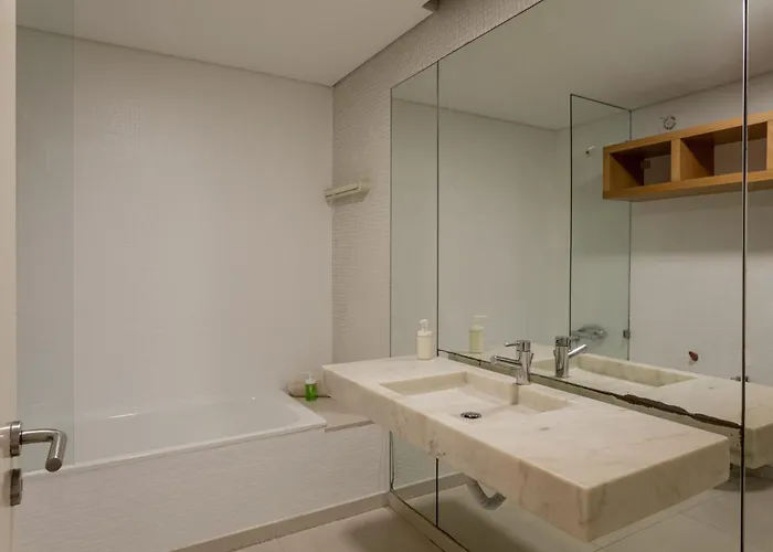 Hostee - Urban With Parking リスボン